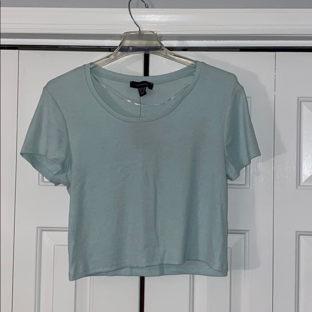 Atmosphere Cropped T-Shirt